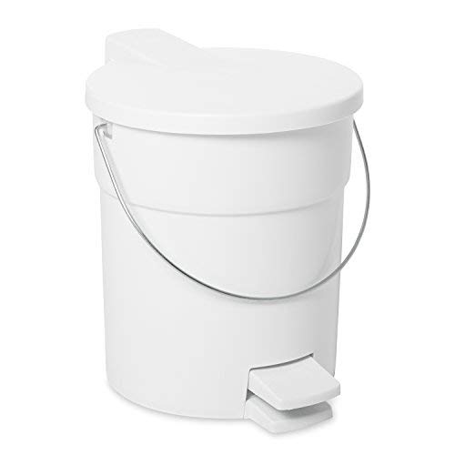Rubbermaid Commercial Step-On Trash Can with Rigid Liner, 4-1/2 Gallon, White, FG614200WHT